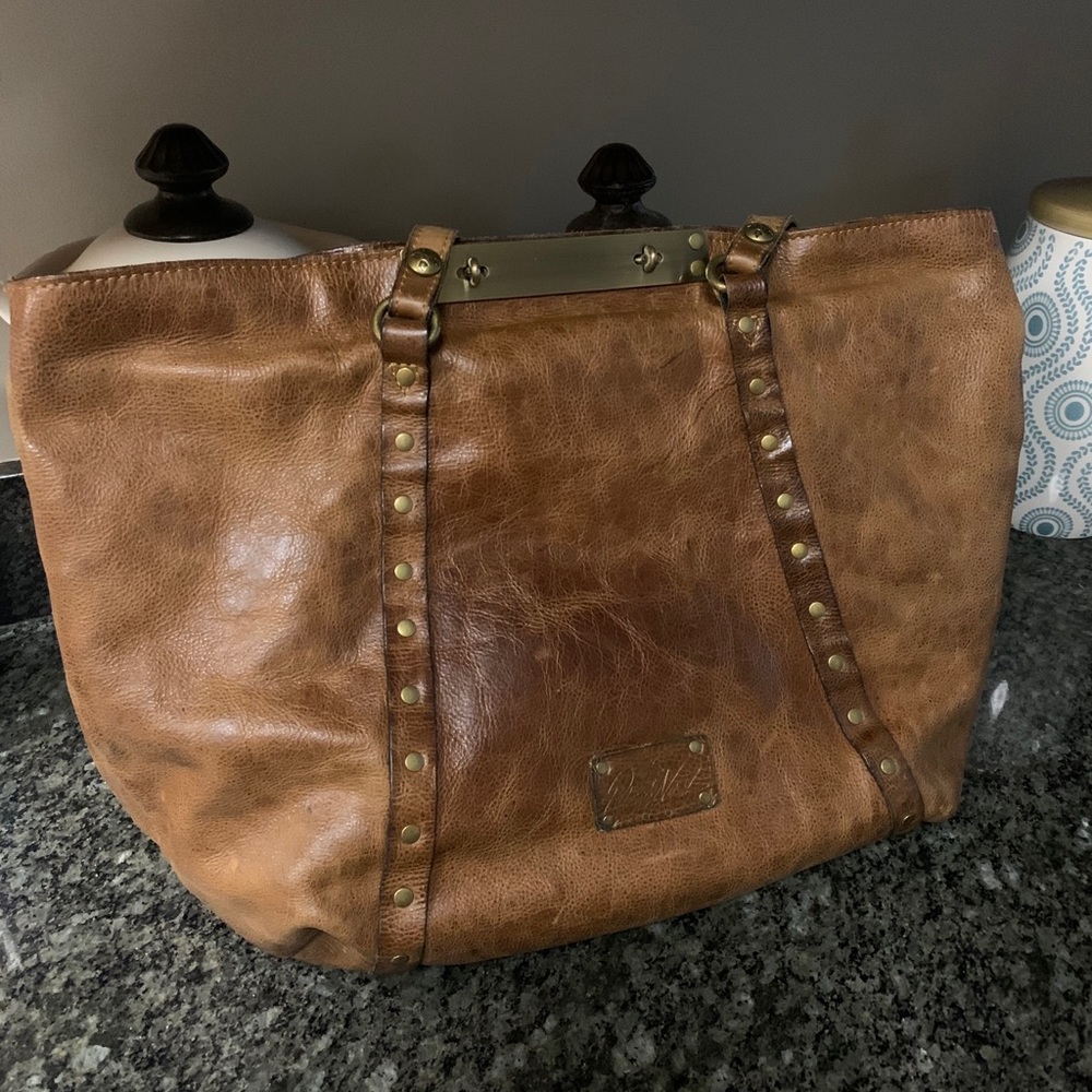 Patricia Nash tote
